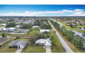 2686 Sw Fairgreen Road, Port Saint Lucie