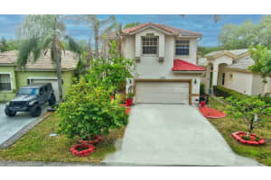 4940 Pelican Manor, Coconut Creek