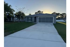 425 Nw Hutchins Street, Port St. Lucie, Fl 34983, Port Saint Lucie