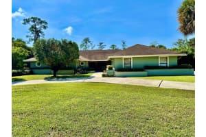 13302 Doubletree Circle, Wellington