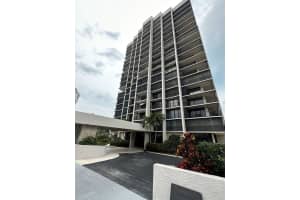 5047 N Highway A1a Ph-2, Fort Pierce