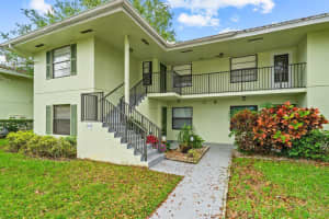 2001 Sabal Ridge A, Palm Beach Gardens