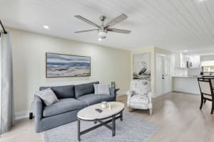 4885 Se Capstan Avenue 21, Stuart