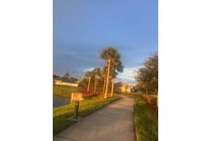 944 Se Browning Ave, Port Saint Lucie