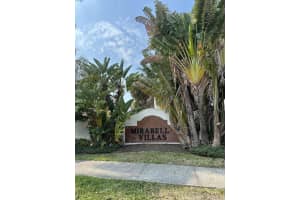 805 Villa Circle, Boynton Beach