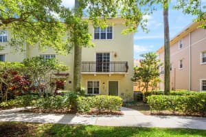 888 University Boulevard, Jupiter
