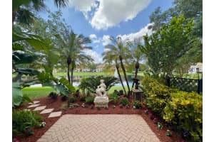 264 River Bluff Lane, Royal Palm Beach