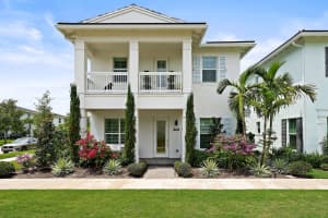 7033 Edison Place, Palm Beach Gardens