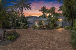 14049 Port Circle, Palm Beach Gardens