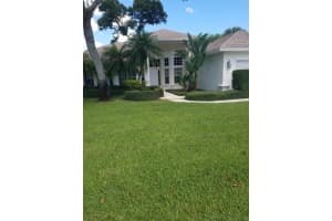 4020 8th Place, Vero Beach