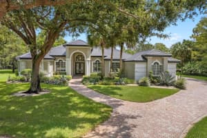 856 Forest Glen Lane, Wellington