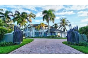 14950 Roan Court, Wellington