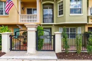 11840 Valencia Gardens Avenue, Palm Beach Gardens