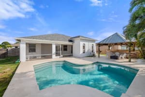 452 Sw Baoy Avenue, Port Saint Lucie