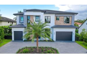 660 Ne 29th Place, Boca Raton