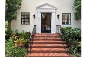 151 S County Road 1st Fl, Palm Beach