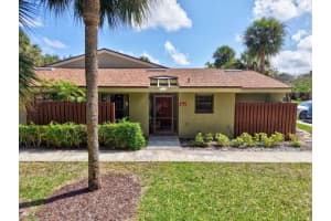 312 Meadows Drive, Boynton Beach