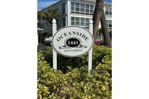 1441 Ocean Drive 306, Vero Beach