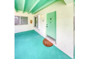 702 N Federal Highway A1, Lake Worth Beach