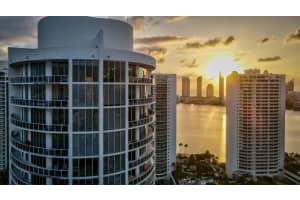 4100 Island Boulevard Ph-1, Aventura