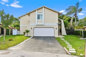 3536 Nw 73rd Way, Coral Springs