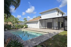 1106 Staghorn Street, Wellington