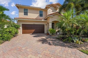 10731 Ivanhoe Lane, Wellington