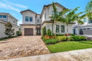 9060 Dulcetto Court, Boca Raton