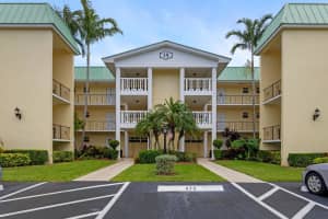 15 Colonial Club Drive 100, Boynton Beach