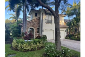 834 Madison Court, Palm Beach Gardens