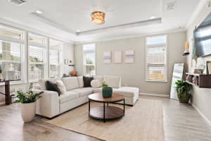 801 Ridgewood Drive, West Palm Beach