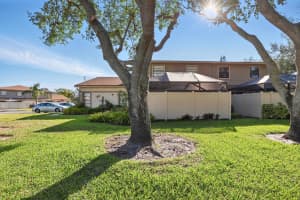4491 Willow Pond Road Apt B, West Palm Beach