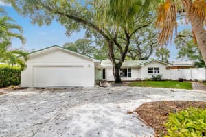 12831 S Shore Drive, Palm Beach Gardens