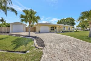 691 Se Harbor View Drive, Port Saint Lucie