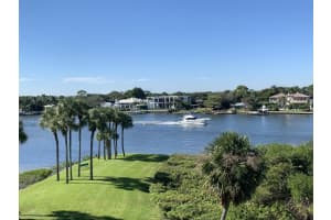 1701 Marina Isle Way 402, Jupiter