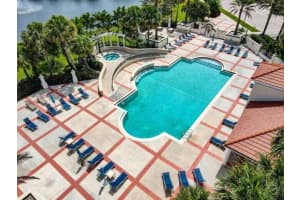 5072 Dulce Court, Palm Beach Gardens