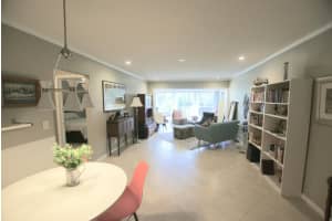 11 Westwood 203a Avenue 203a, Tequesta