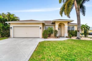 1403 Bethpage Way, Greenacres