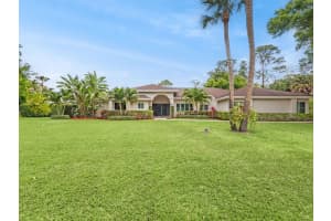 8659 Thousand Pines Circle, West Palm Beach