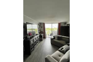 500 Executive Center Drive 5 E, West Palm Beach