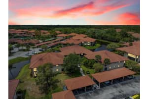361 Sw South River Drive 103, Stuart
