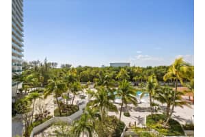 100 Bayview Drive 423, Sunny Isles Beach