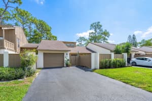 12621 Shady Pines Court 12621, Wellington