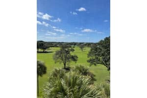 6895 Willow Wood Drive 1055, Boca Raton