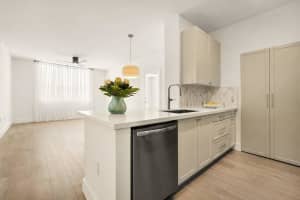 720 S Sapodilla Avenue 105, West Palm Beach