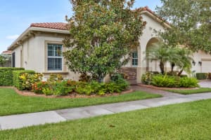 10245 Sw Reggiani Road, Port Saint Lucie