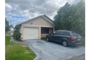 5240 Kim Court, West Palm Beach