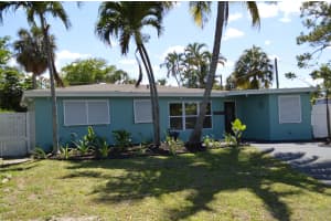 370 Sw 14 Street, Pompano Beach