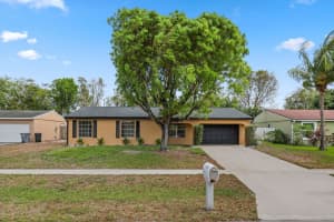 5312 Rose Marie Avenue S, Boynton Beach