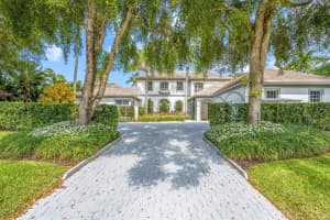 2377 Golf Brook Drive, Wellington